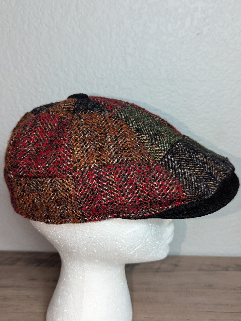 Stetson Wool Blend Tweed Patchwork Ivy Cap Flat Hat Size Medium Multi-Color